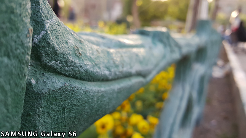 iPhone-6-Vs-Samsung-galaxy-s6-Macro-S6