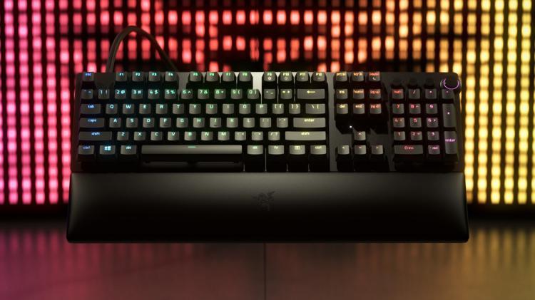 کیبورد Razer Huntsman V2 Analog