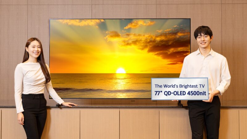 سامسونگ در CES 2026 روشن‌ترین پنل QD-OLED جهان را معرفی کرد